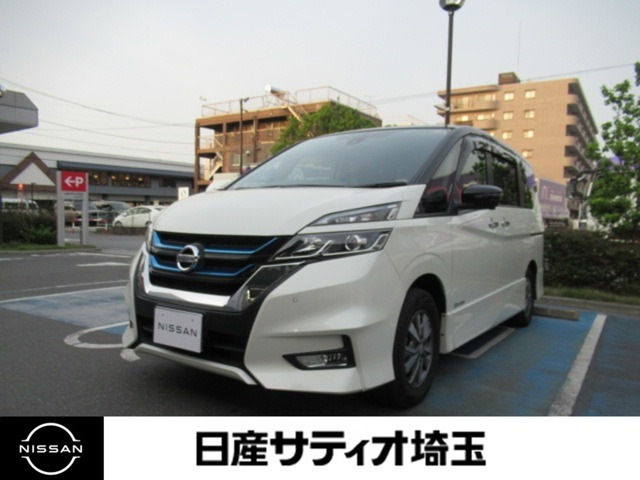 セレナ 1.2 e-POWER ハイウェイスター V 