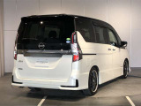 セレナ 2.0 ハイウェイスター V 