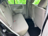 運転席側後部座席