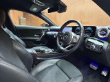 CLAクラス CLA200d AMGライン Sブレーク 修復歴無し