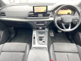 Q5 40 TDI クワトロ スポーツ ディーゼル 4WD 