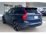 【Recharge Plug-in hybrid T8 AWD】エンジン、モーター、バッテリーの全てを一新。さらなる高効率を追求したプラグインハイブリッド。パワフルでスムーズな走りを生み出します 。