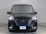 セレナ 1.2 e-POWER ハイウェイスター V 