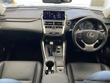 NX 300h バージョンL 本革シート 修復歴無し