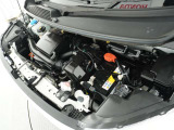 エンジンは車の心臓部分です。このエンジンルームが汚いとトラブルの基になります。当店は専用の液剤を使って徹底的に綺麗にします。