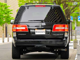 ディ-ラ-車/整備記録簿多数/実走行/切替式4WD/後席モニタ-2台/2ndベンチシ-ト/3列席8人乗り/電動サイドSTEP/電動トランク/ナビ/TV/DVD/Bカメラ/黒革/シ-トヒ-タ-/ベンチレ-ション/VIPERセキュリティ