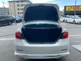 彦根インターからお車で3分とアクセス便利!近くには有名観光地の彦根城もありますので、観光と合わせてのご来店も良いですね♪活気溢れる自慢のスタッフがお客様のご来店をお待ちしております!