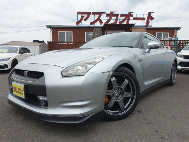 GT-R 3.8 プレミアムエディション 4WD 