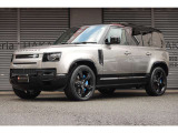 ディフェンダー 110 X ダイナミック HSE 3.0L D300 ディーゼル 4WD ブラックパック ...