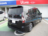 セレナ 2.0 ハイウェイスター V 