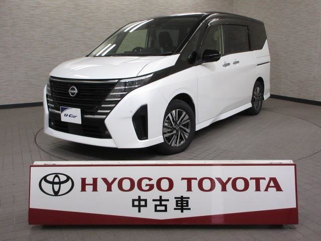 セレナ 2.0 ハイウェイスター V 