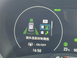 気になる車はすぐにお問い合わせください!画面右側の0066から始まる無料ダイヤルからお問い合わせ下さい!専門スタッフがお車のご質問にお答えいたします!