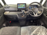 デリカミニ T プレミアム 4WD 修復歴無し