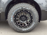 デリカD:5  2.2DT CHAMONIX電動サイドステップ装着 4WD