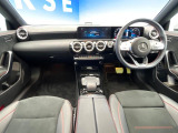CLAクラス CLA200d AMGライン 