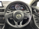 気になる車はすぐにお問い合わせください!画面右側の0066から始まる無料ダイヤルからお問い合わせ下さい!専門スタッフがお車のご質問にお答えいたします!