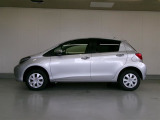 ヴィッツ 1.3 F LEDエディション 4WD 