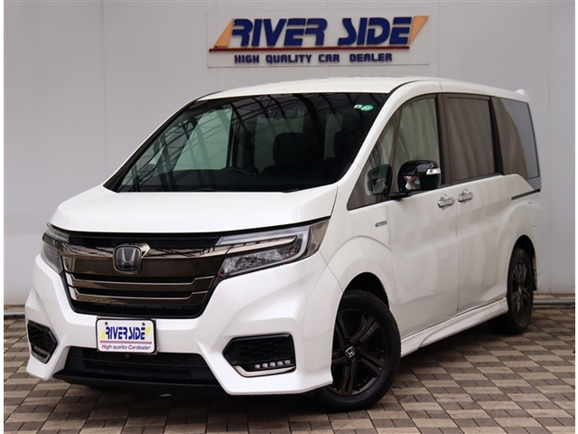 ホンダ ステップワゴン 2.0 スパーダ ハイブリッド G EX ホンダセンシング ブラックスタイル