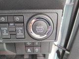 当社は法定費用と車両外諸費用を含んだ総額表示点です。ヤフ-の中古車サイトをご覧の方は(メ-ル見積もり・在庫を確認する)のボタンを押して総額表示の金額を確認して下さい。総額には(車検)整備代税金含みます