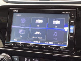 ナビ機能だけでなく、ミュージックサーバー、Bluetooth、フルセグテレビ、DVDとCD再生など、オーディオ機能がついています。