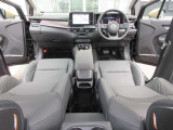 ノートオーラ 1.2 G FOUR レザーエディション 4WD 
