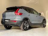 XC40 B4 AWD Rデザイン 4WD 4WD サンルーフ
