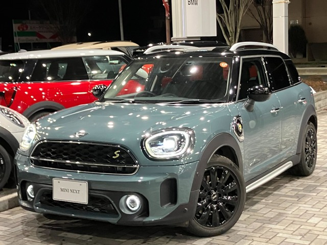 ミニクロスオーバー クーパー S E オール4 4WD 