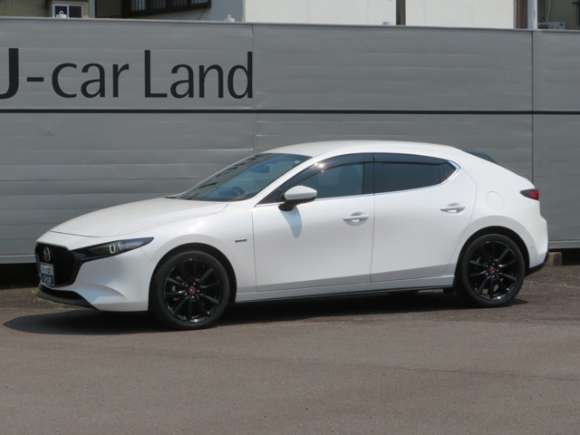 MAZDA3ファストバック 1.5 15S 100周年 特別記念車