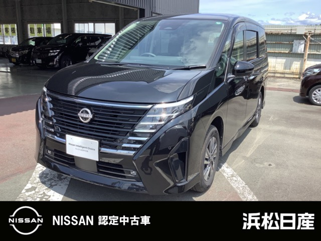 セレナ 1.4 e-4ORCE ハイウェイスターV 4WD 