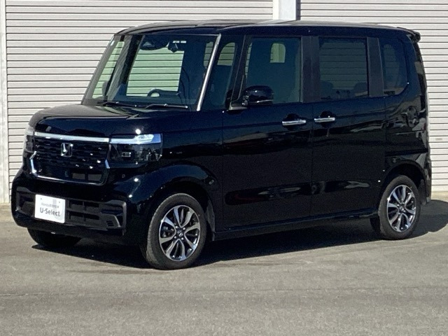 N-BOXカスタム  カスタム 660 4WD