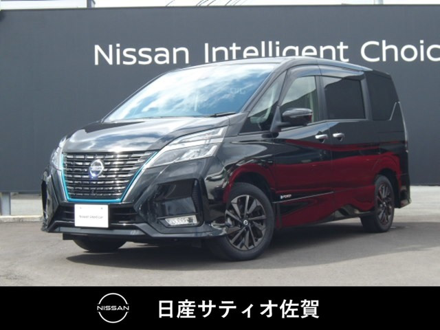 セレナ 1.2 e-POWER ハイウェイスター V アーバンクロム 