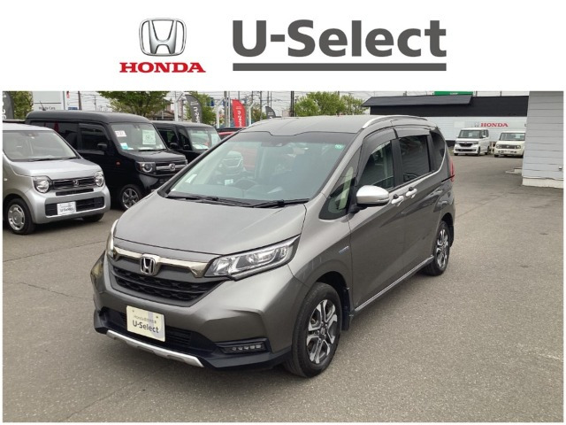 フリード+ 1.5 ハイブリッド クロスター ホンダセンシング 4WD 