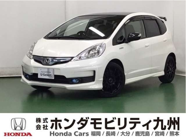 フィットハイブリッド 1.5 RS 