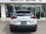 ディーラーの車が高いというイメージをお持ちのお客様、必見ですよ!ディーラーは諸費用が明確で安いので、是非、総額で検討して下さい!納車前点検の費用や全国統一保証の料金も含まれておりますのでご安心下さい♪