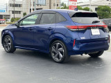車線逸脱防止支援システム,車両が車線をはみ出す可能性がある場合に警報音と警告表示と共に車線内に戻すようにハンドル操作をサポートしてくれます。