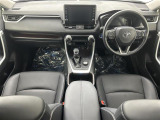 RAV4 2.5 ハイブリッド G E-Four 4WD サンルーフ