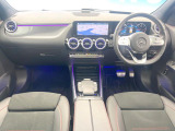 GLAクラス GLA200d 4マチック AMGラインパッケージ 4WD 