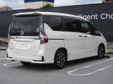 セレナ 2.0 ハイウェイスター V 