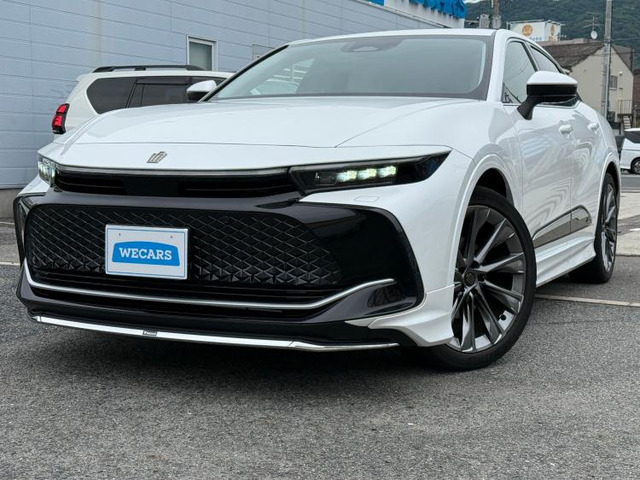 クラウンクロスオーバー 2.5 G アドバンスト レザー パッケージ E-Four 4WD 