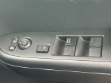運転席窓操作部スイッチの画像です。