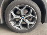 右フロント 225/50R18