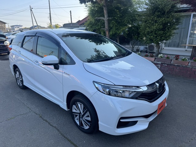 シャトル 1.5 ハイブリッド ホンダセンシング 4WD 