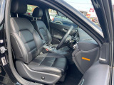 GLAクラス GLA220 4マチック 4WD 4WD 本革シート