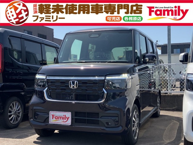 N-BOXカスタム ベースグレード 両側スライド片側電動ドア 届出済未使用車