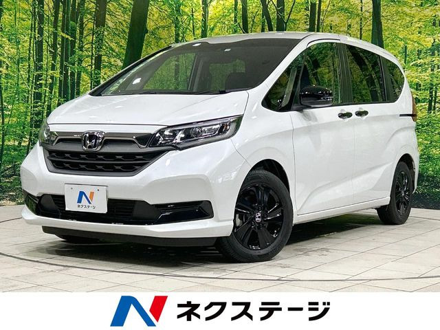 フリード 1.5 ハイブリッド G ブラックスタイル 