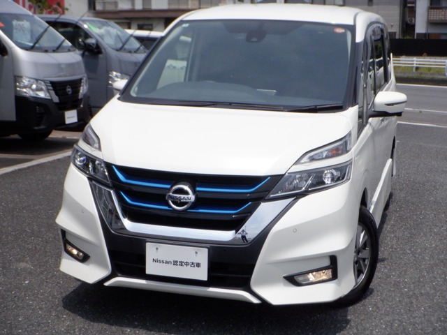 セレナ 1.2 e-POWER ハイウェイスター V 
