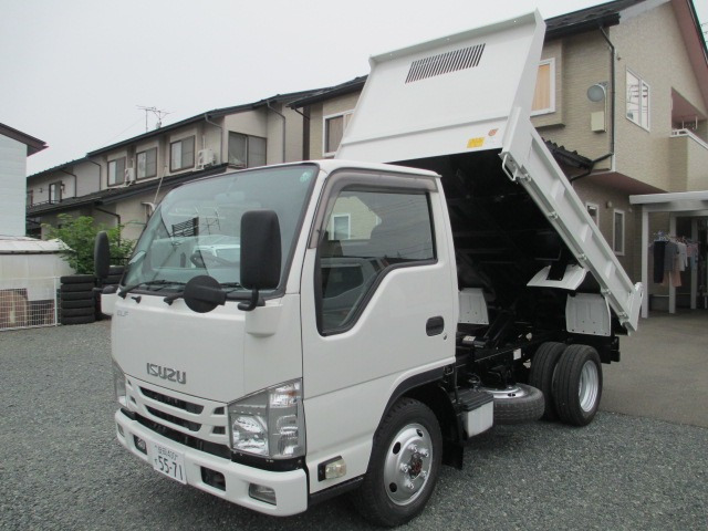 エルフ 3.1 高床 ディーゼル 4WD 3.0ディーゼル 4WD 全低床