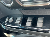 運転席窓操作部スイッチの画像です。