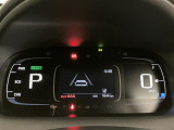 充実の装備が揃った中古車で快適なカーライフを。豊富な機能で便利さを追求し、使いやすさと安心感を提供します。安全性と快適性を追求した整備済み車両で、心地よいドライブをお楽しみください。