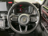 【ステアリングスイッチ】運転中、前方から目線をそらすことなく、オーディオ等の操作が可能な便利機能!安心&快適なドライブを演出してくれます♪